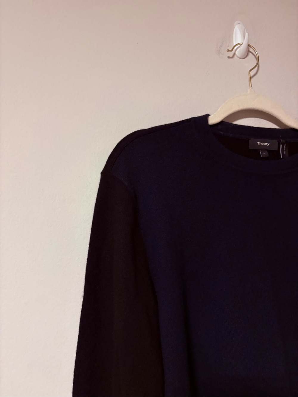 Theory Men’s Hilles Cashmere Crewneck Sweater Large - Picture 4 of 6